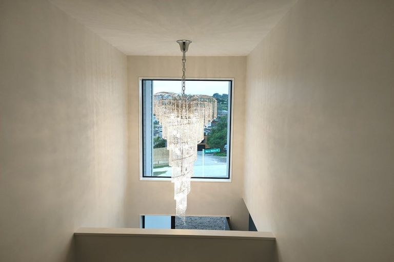 Photo of property in 31 Korihi Drive, Swanson, Auckland, 0614