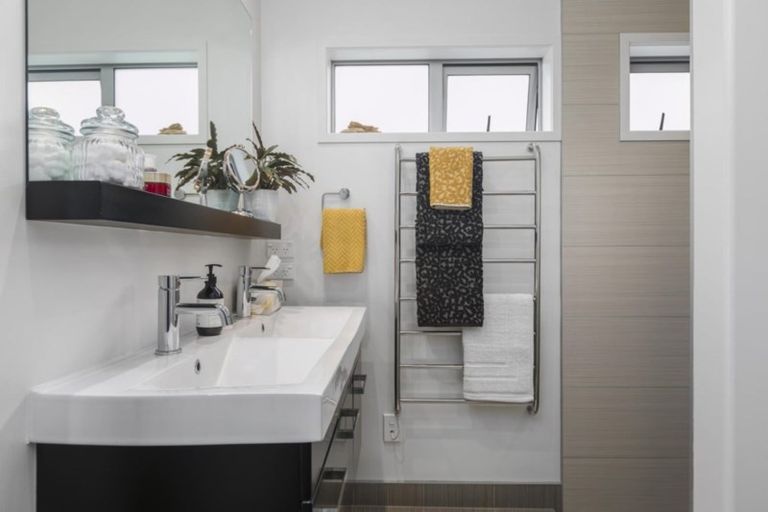 Photo of property in 134 Oriental Parade, Papamoa Beach, Papamoa, 3118