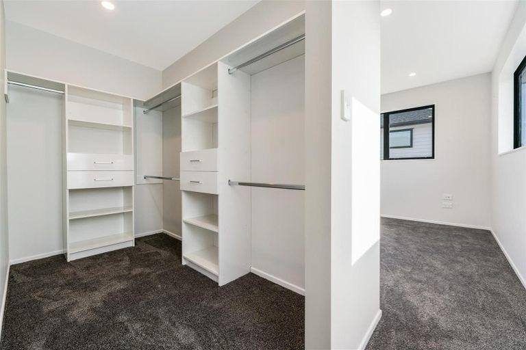 Photo of property in 76a Botany Road, Botany Downs, Auckland, 2010