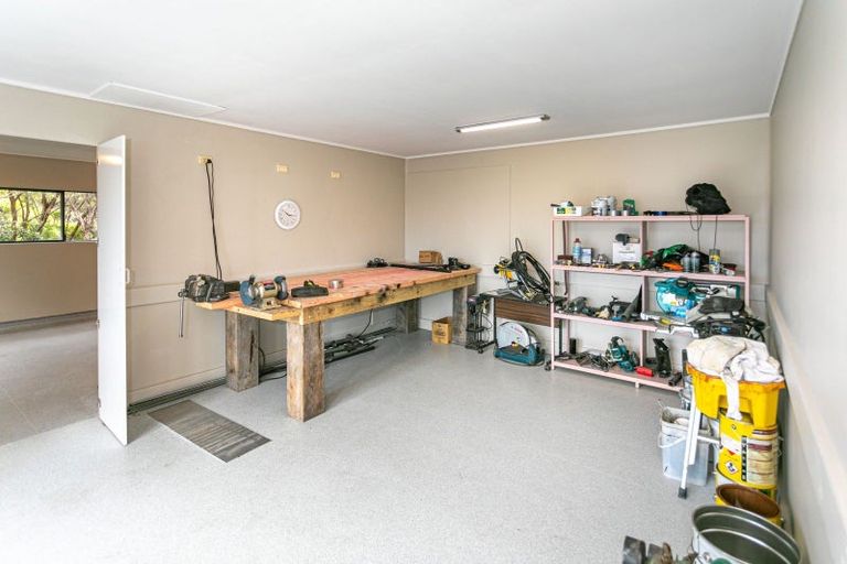 Photo of property in 52 Woods Road South, Colville, Coromandel, 3584