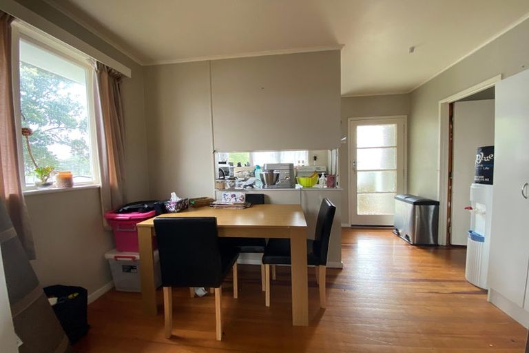 Photo of property in 38a Woodglen Road, Glen Eden, Auckland, 0602