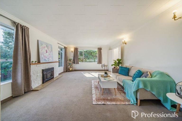 Photo of property in 3a Saint Ronans Avenue, Waterloo, Lower Hutt, 5011