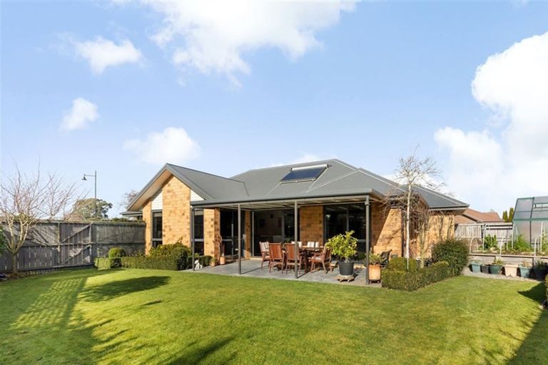 Photo of property in 5 Donovan Place, Aidanfield, Christchurch, 8025