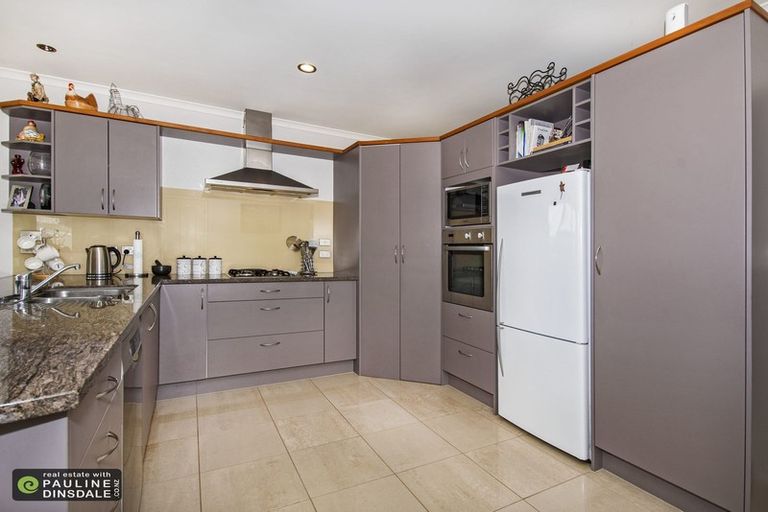 Photo of property in 24 Lochiel Place, Te Kamo, Whangarei, 0112