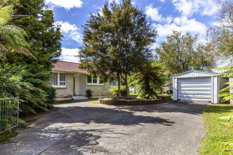 Photo of property in 9 Te Wharekaihua Grove, Turangi, 3334