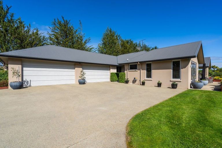 Photo of property in 47 Matua Grove, Otatara, Invercargill, 9879