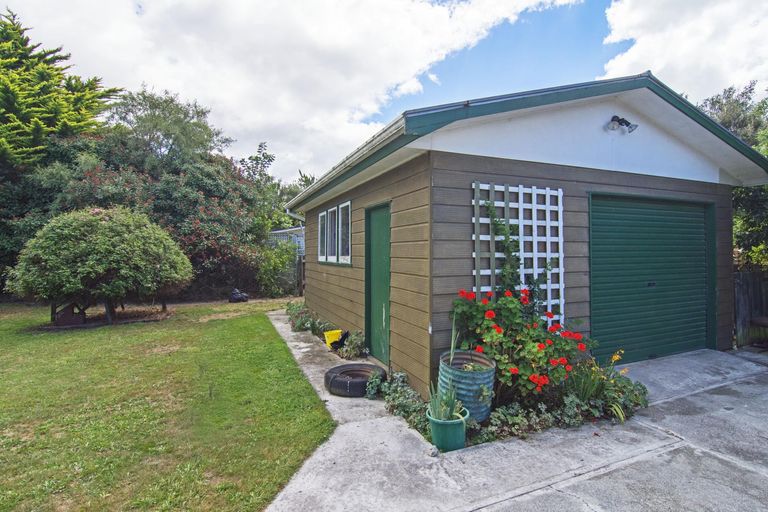 Photo of property in 86 Hillcrest Street, Solway, Masterton, 5810