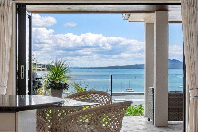 Photo of property in 1/13 Takutai Avenue, Bucklands Beach, Auckland, 2012