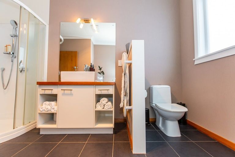 Photo of property in 38 Liverpool Street, Takaro, Palmerston North, 4412