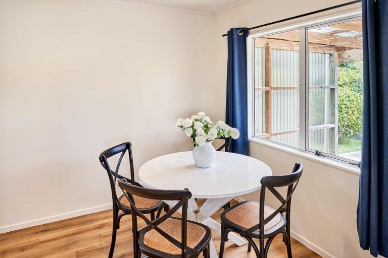 Photo of property in 90 Arawhata Street, Ranui, Porirua, 5024