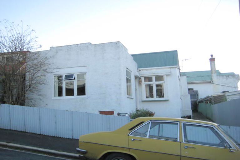 Photo of property in 9 Mccrea Street, Mornington, Dunedin, 9011
