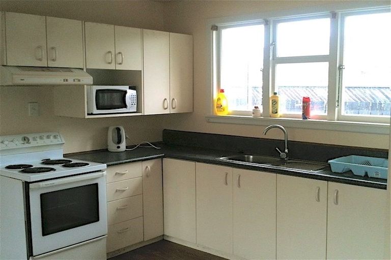 Photo of property in 92 Springs Road, Hornby, Christchurch, 8042