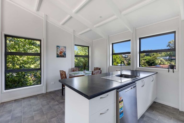 Photo of property in 14 Nevada Drive, Merrilands, New Plymouth, 4312