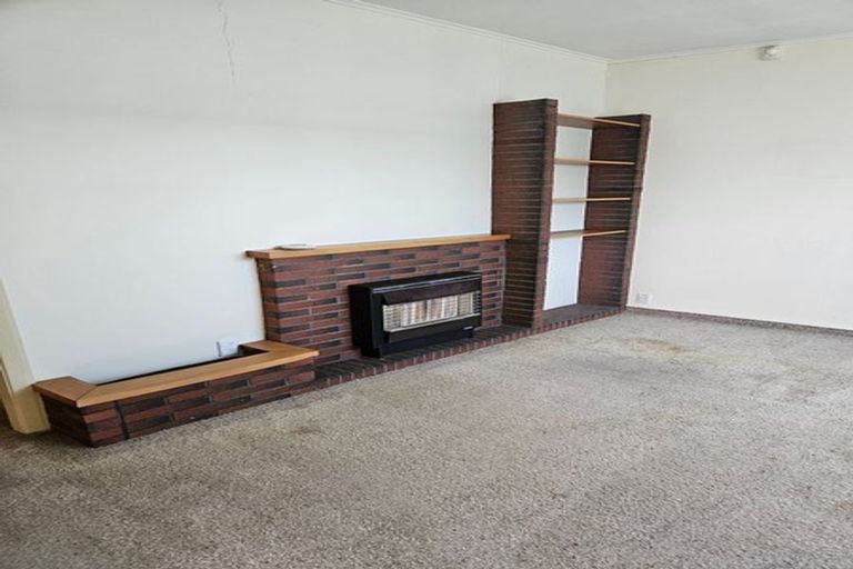 Photo of property in 130 Naenae Road, Naenae, Lower Hutt, 5011