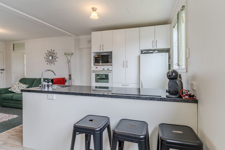 Photo of property in 15 Macaulay Place, Twizel, 7901