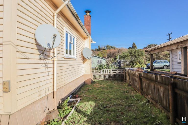 Photo of property in 12 Inverness Street, Dunollie, Runanga, 7803