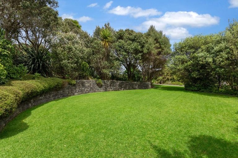 Photo of property in 51 Donohue Road, South Head, Helensville, 0874