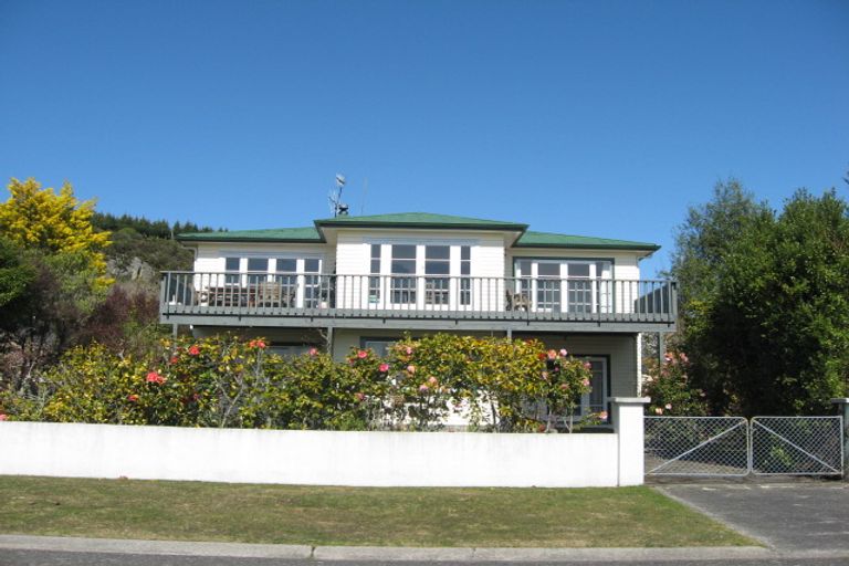 Photo of property in 12 Motuoapa Esplanade, Motuoapa, 3382