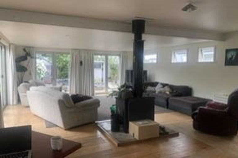 Photo of property in 93 Office Road, Merivale, Christchurch, 8014