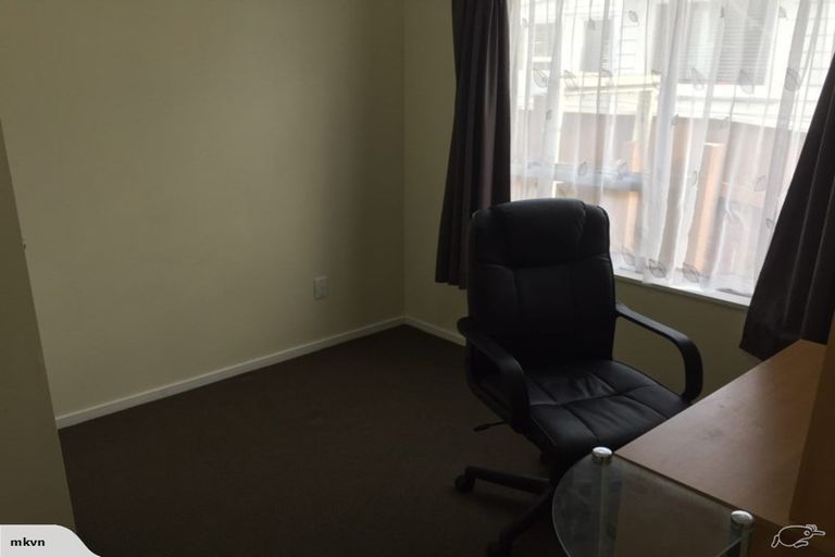 Photo of property in 1/14 Plunket Avenue, Petone, Lower Hutt, 5012