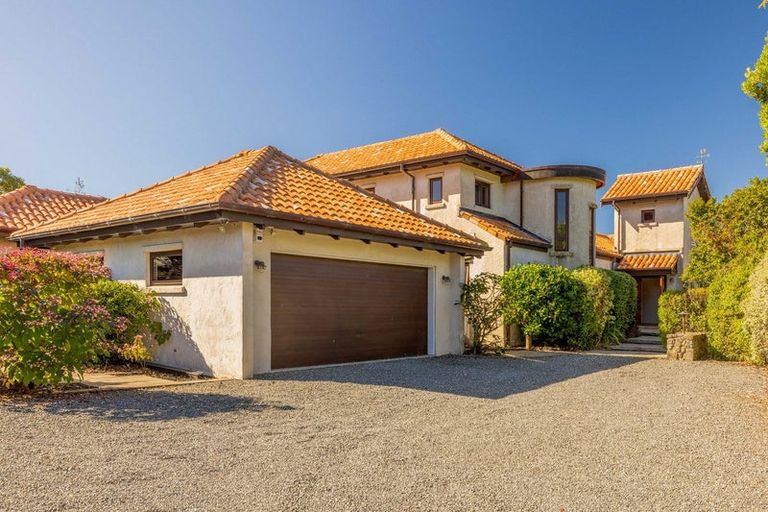 Photo of property in 10 Tau Crescent, Diamond Harbour, 8972