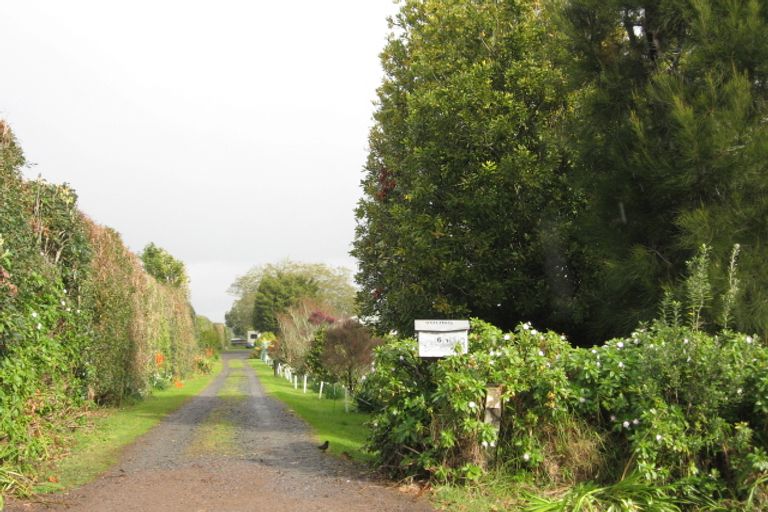 Photo of property in 65 Shepherd Road, Kerikeri, 0230