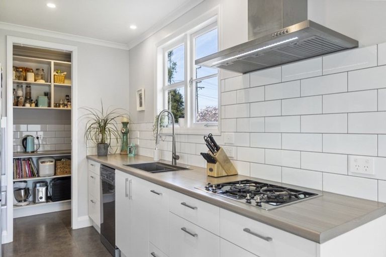 Photo of property in 50 Churchill Avenue, Maeroa, Hamilton, 3200