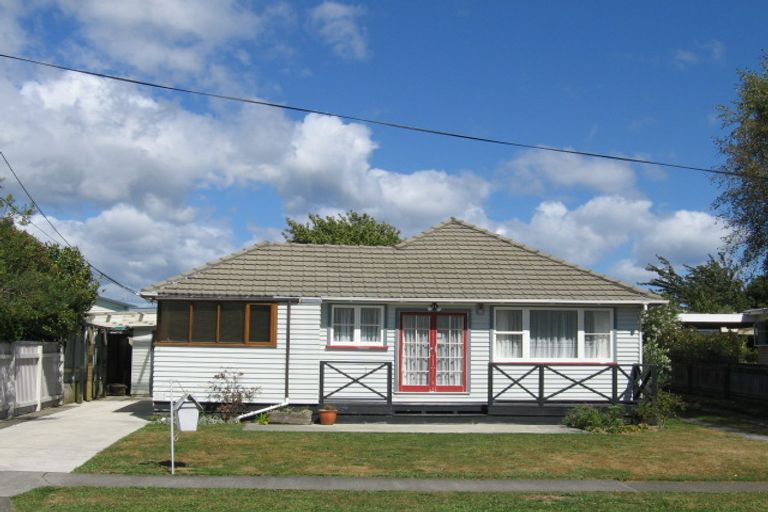 Photo of property in 1/27 Sheridan Crescent, Trentham, Upper Hutt, 5018