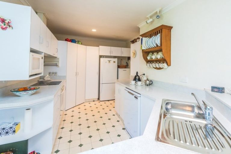 Photo of property in 20 Kent Road, Saint Johns Hill, Whanganui, 4501