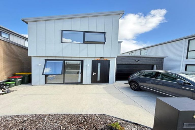 Photo of property in 16 Kapehu Road, Silverdale, 0932