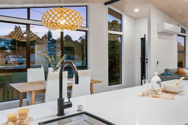 Photo of property in 420 Pukehangi Road, Pomare, Rotorua, 3015