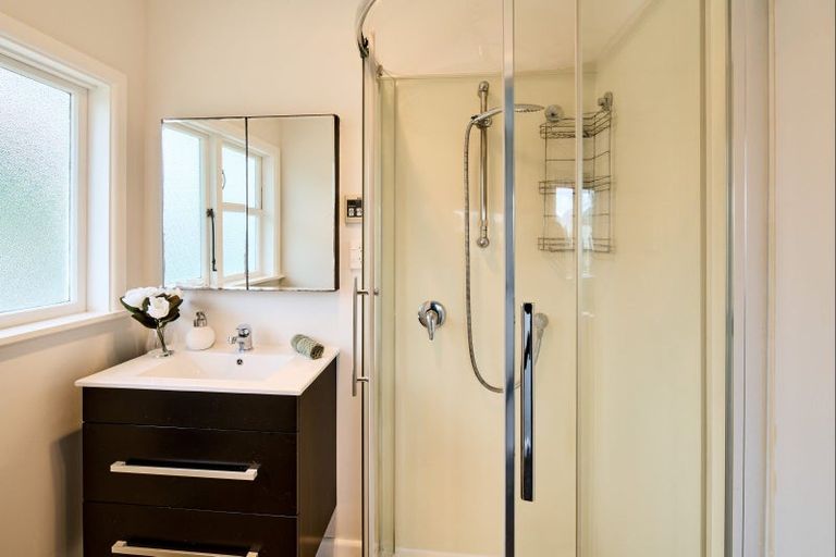 Photo of property in 7 Whakataki Grove, Waiwhetu, Lower Hutt, 5010