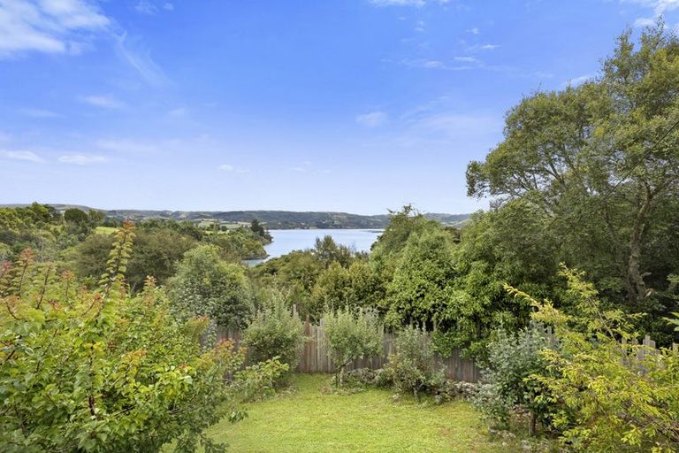 Photo of property in 192 Doctors Point Road, Waitati, 9085