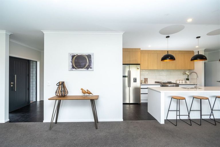 Photo of property in 10 Meadowpark Way, Matangi, Hamilton, 3283