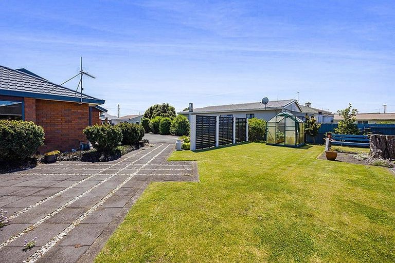 Photo of property in 36 Camberwell Road, Hawera, 4610