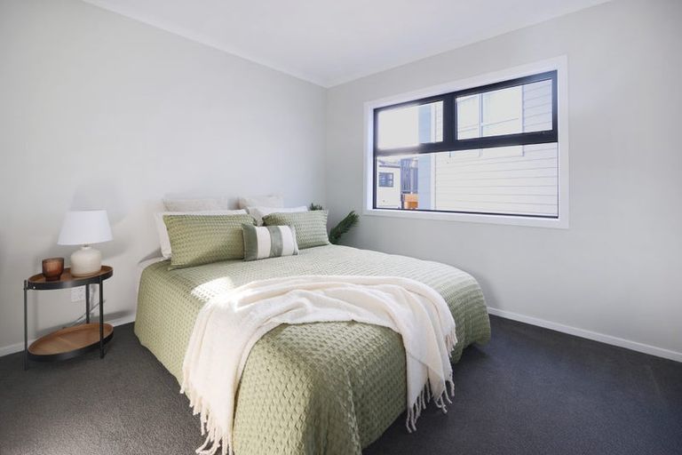 Photo of property in 8/1 Helvetia Grove, Naenae, Lower Hutt, 5011