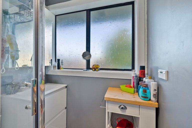 Photo of property in 112 Marlow Road, Aranui, Christchurch, 8061