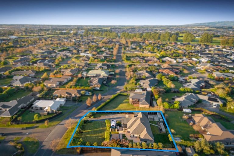 Photo of property in 33 Oak Tree Lane, Rolleston, 7614