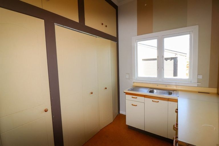 Photo of property in 46 Swinburn Street, Dannevirke, 4930