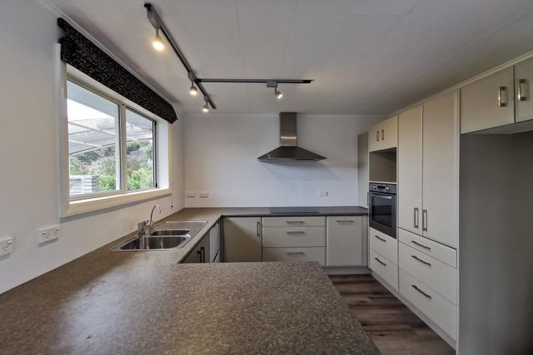 Photo of property in 3a Morgan Place, Tawa, Wellington, 5028