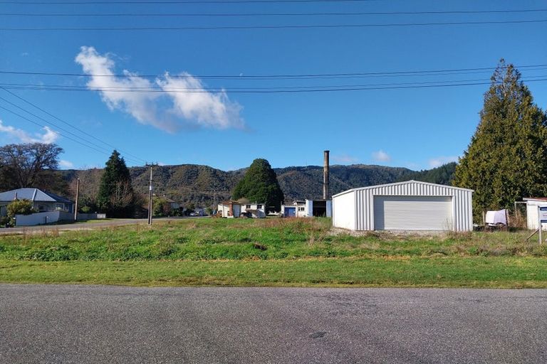 Photo of property in 115 Shiel Street, Reefton, 7830
