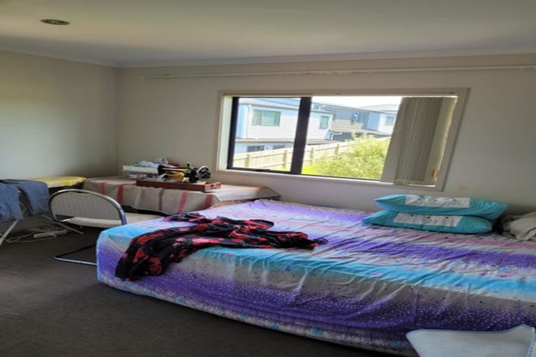 Photo of property in 4c Kelkirk Street, Kelston, Auckland, 0602