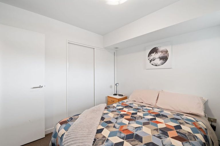 Photo of property in 10/20 Stanmore Road, Phillipstown, Christchurch, 8011