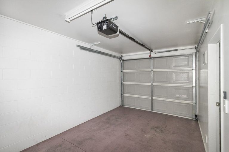 Photo of property in 8/142 Ghuznee Street, Te Aro, Wellington, 6011