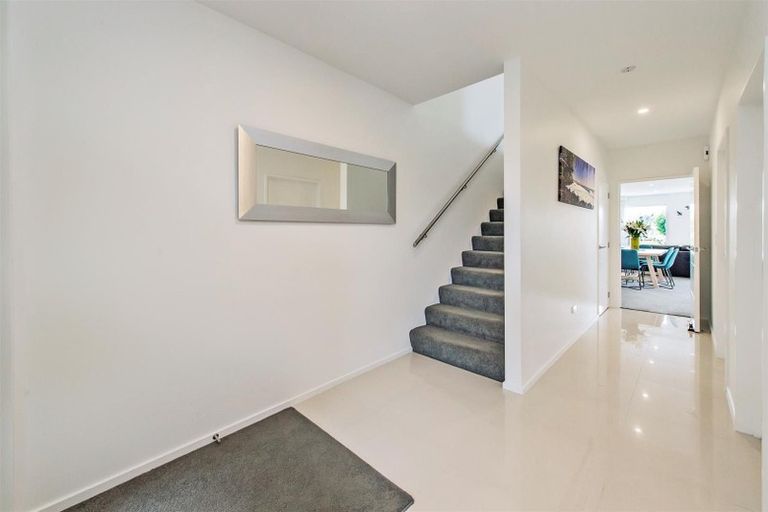 Photo of property in 100 Te Rito Street, Marshland, Christchurch, 8083