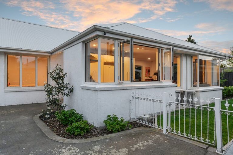 Photo of property in 169 Grimseys Road, Redwood, Christchurch, 8051
