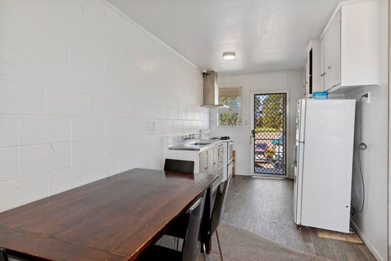 Photo of property in 2/41 Kawaka Street, Mount Maunganui, 3116