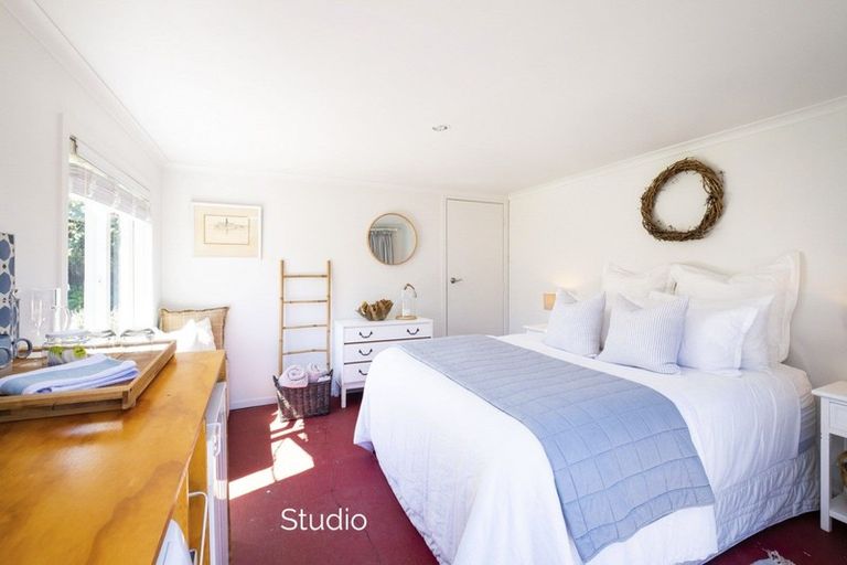 Photo of property in 4 Kuku Street, Te Awanga, 4102