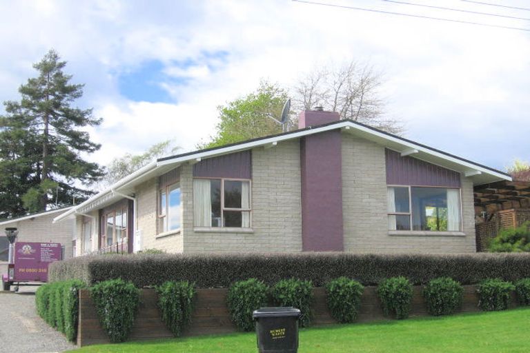 Photo of property in 2/14 Korimako Road, Waipahihi, Taupo, 3330