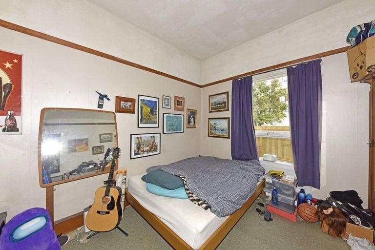 Photo of property in 27 Lincoln Road, Hillmorton, Christchurch, 8024